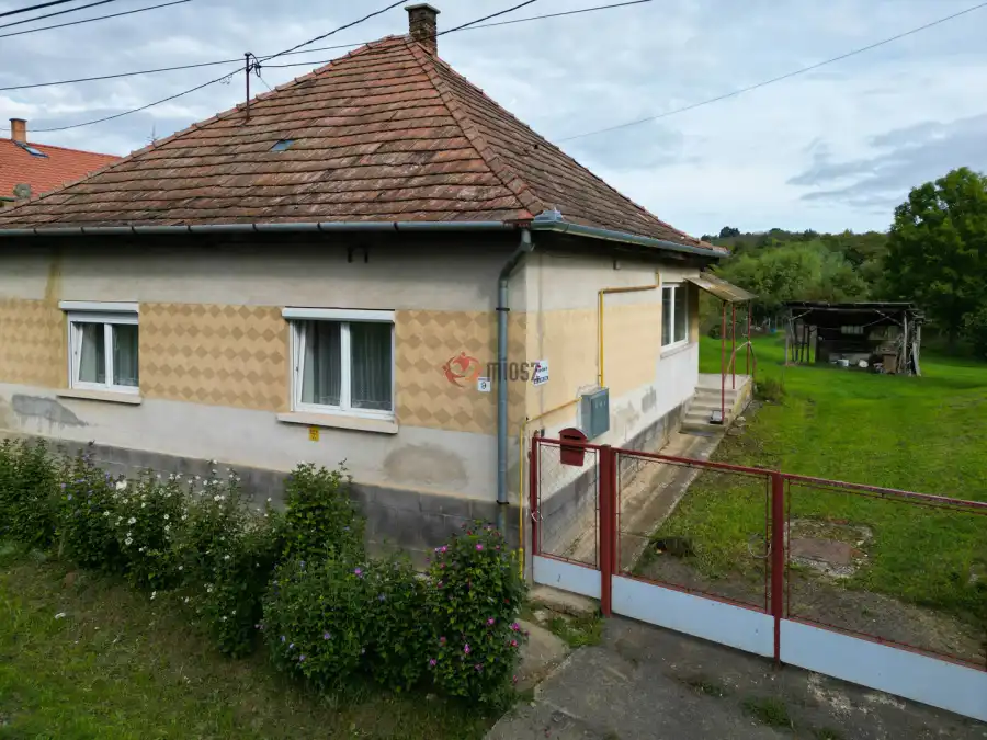 eladó családi ház, Borsosberény