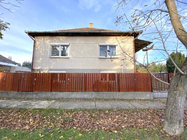 eladó családi ház, Diósjenő
