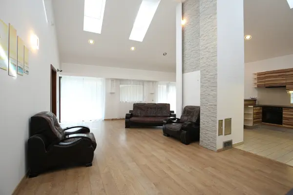 Eladó családi ház, Őrbottyán 5 szoba 170 m² 164.9 M Ft