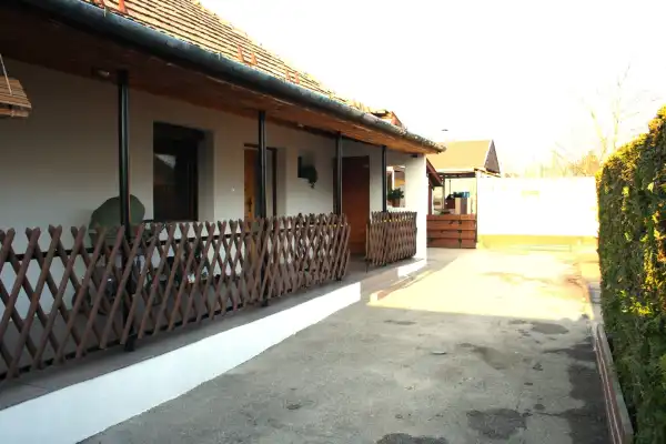 Eladó családi ház, Sződ 2 szoba 52 m² 68 M Ft