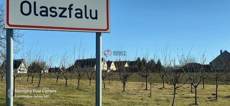 eladó  Építési telek, Olaszfalu