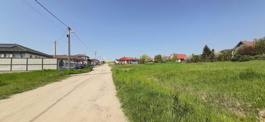 eladó  Építési telek, Rád