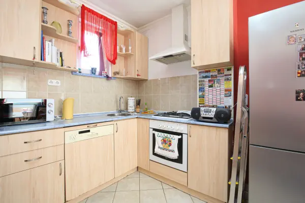 Eladó házrész, Göd 2+1 szoba 63 m² 75 M Ft