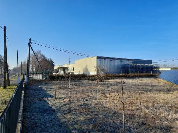 eladó ipari ingatlan, Bernecebaráti