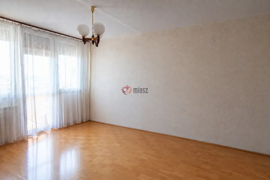 eladó panellakás, Dunakeszi
