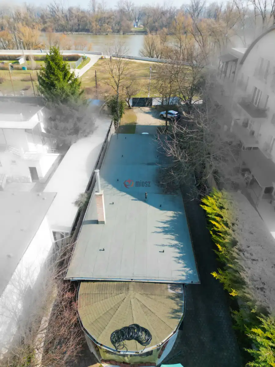 eladó panzió, Budapest, III. kerület