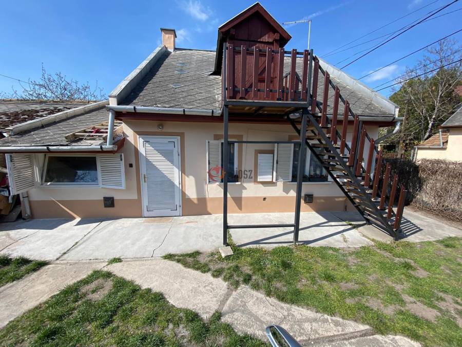 eladó téglalakás, Székesfehérvár