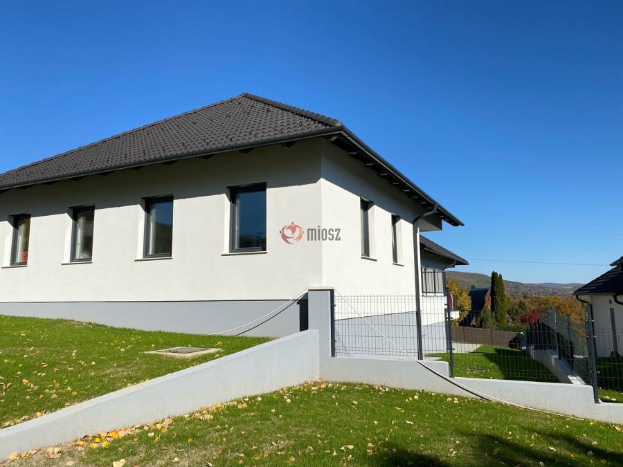 eladó újépítésű ikerház, Nagymaros
