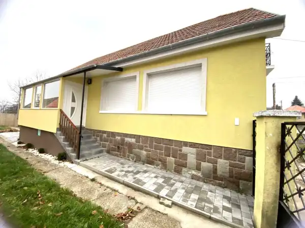 Eladó újszerű családi ház, Kóspallag 3 szoba 100 m² 69.8 M Ft